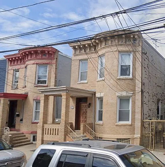 6031 Tyler Pl #2 — Photo 1