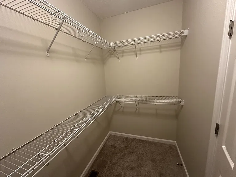 1241 Park Run Dr — Photo 11