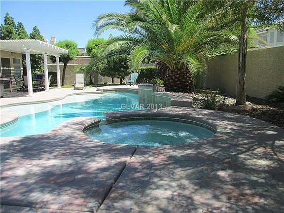4th image of 11222 Campsie Fells Ct