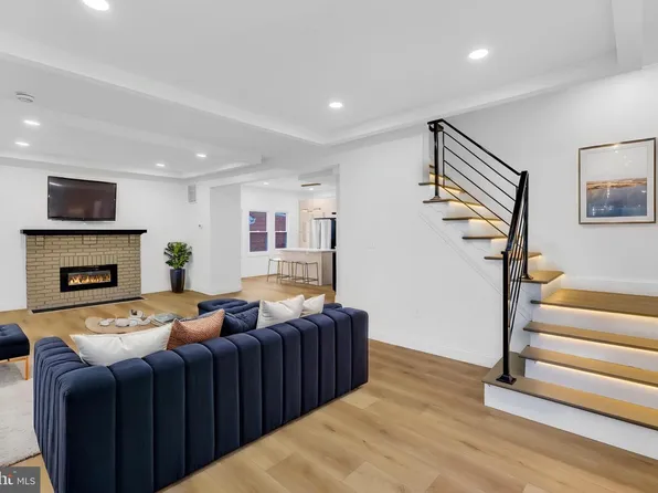 4104 Wentworth Rd, Baltimore, MD 21207