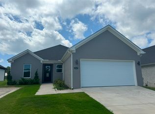 2529 Kara Ln, Benton, AR 72019