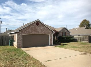 5206 S Greenan Dr W, Sand Springs, OK 74063