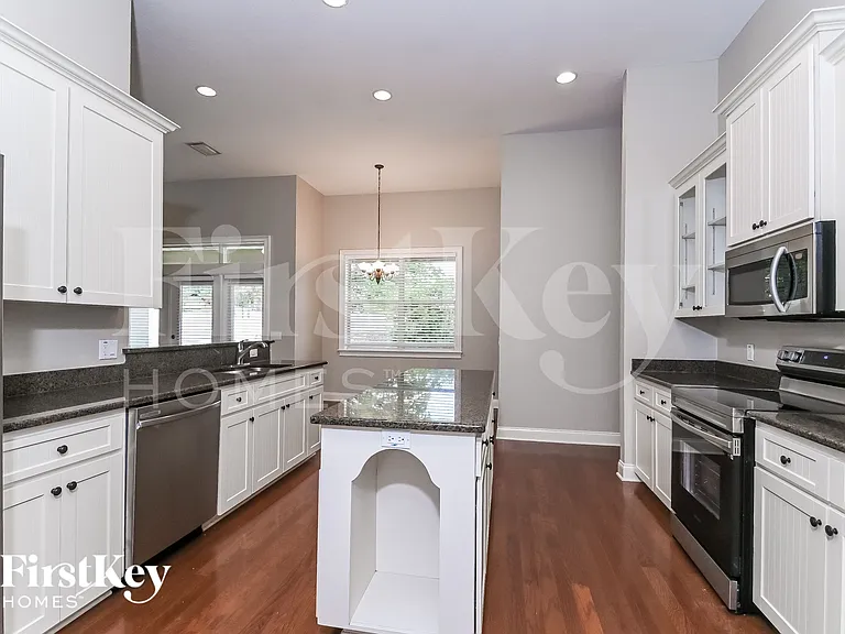 2528 Iris Ann Dr — Photo 6