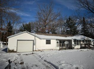 1919 W Park Ln, White Cloud, MI 49349