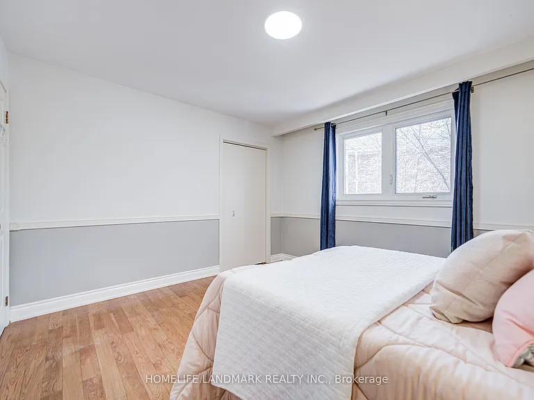1608 Sherwood Forrest Cir — Photo 28