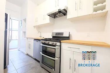 Rented by SBJ Brokerage, LLC