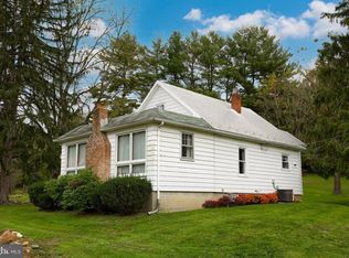 364 Kreutz Creek Rd, York, PA 17406