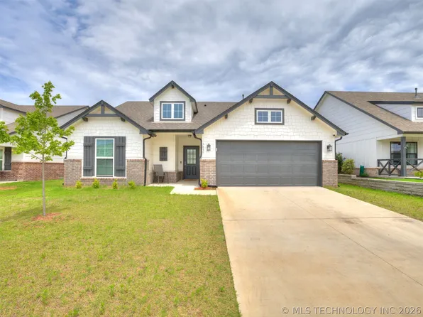 7035 S Hemlock Ave, Broken Arrow, OK 74011