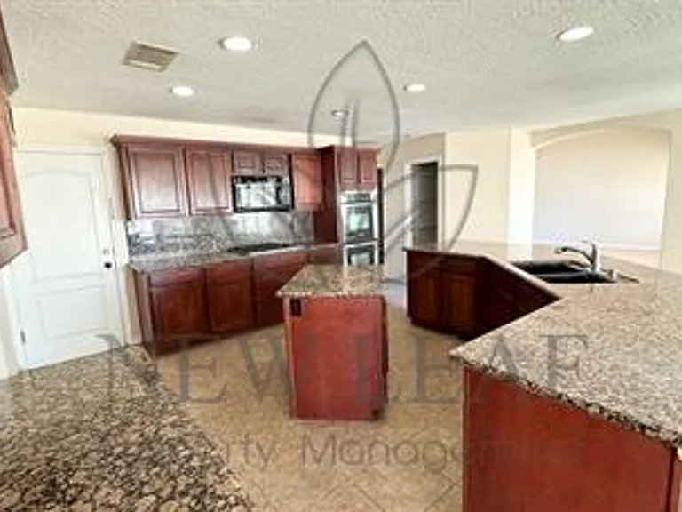 6587 Coyote Rd — Photo 21