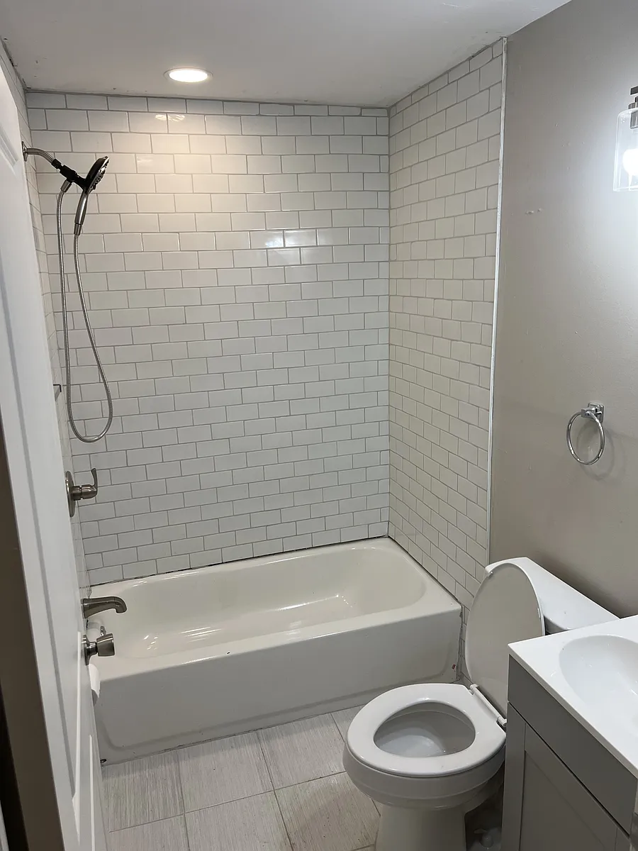 Building Photo - 4345 W Euclid St #2