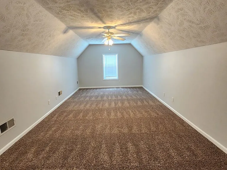 1549 Laurel Oak Dr — Photo 14