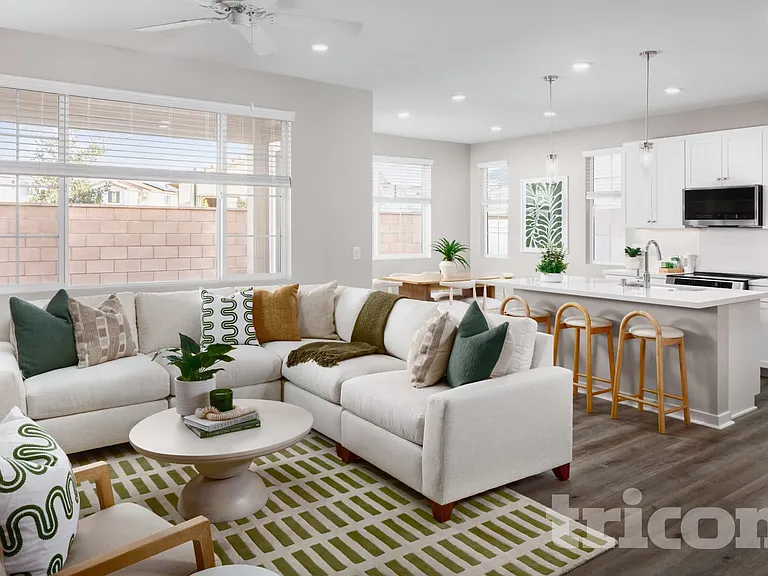 29439 Walnut Tree Way — Photo 3