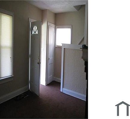 4th image of 386 S Terrace Ave