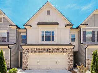1014 Smoky Mountain Springs Ln NE, Gainesville, GA 30501