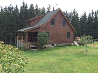201 Weaver Dam Rd, Petersburgh, NY 12138
