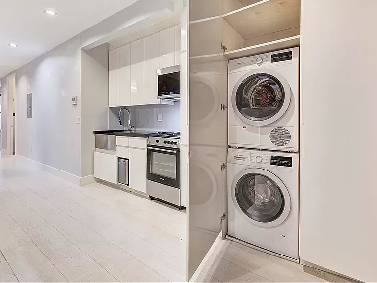 161 Stanton St #5B — Photo 4
