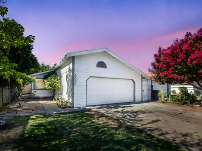 8000 37th Ave, Sacramento, CA, 95824