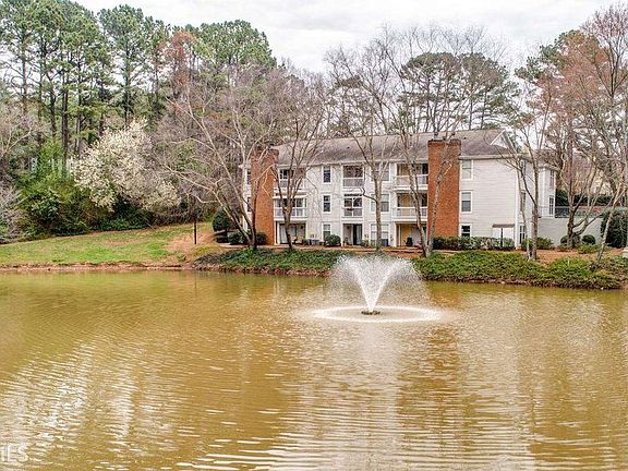 2nd image of 1292 Keys Lake Dr