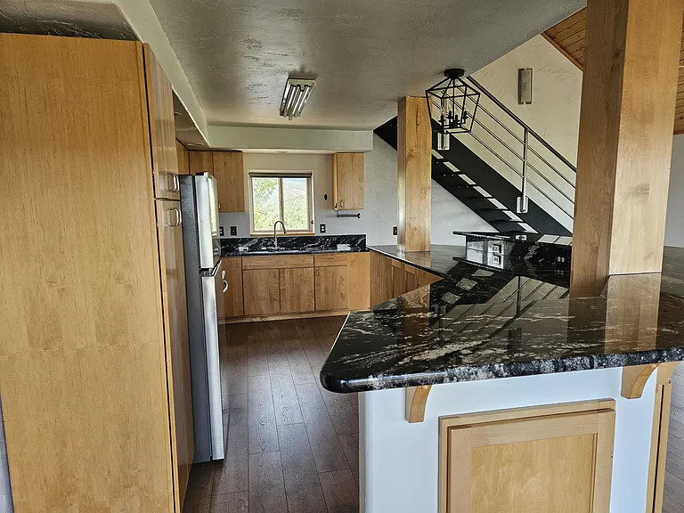 8 Summit Swing Dr — Photo 4