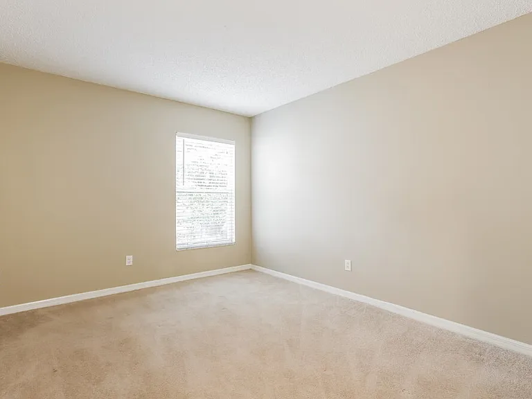10461 Hallmark Blvd — Photo 12
