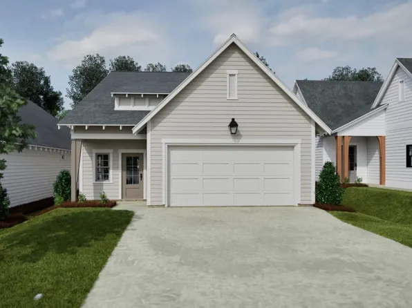 102 Hunter St, Opelika, AL 36801