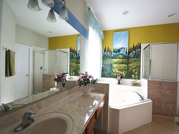 3rd image of 8683 La Isla Dr
