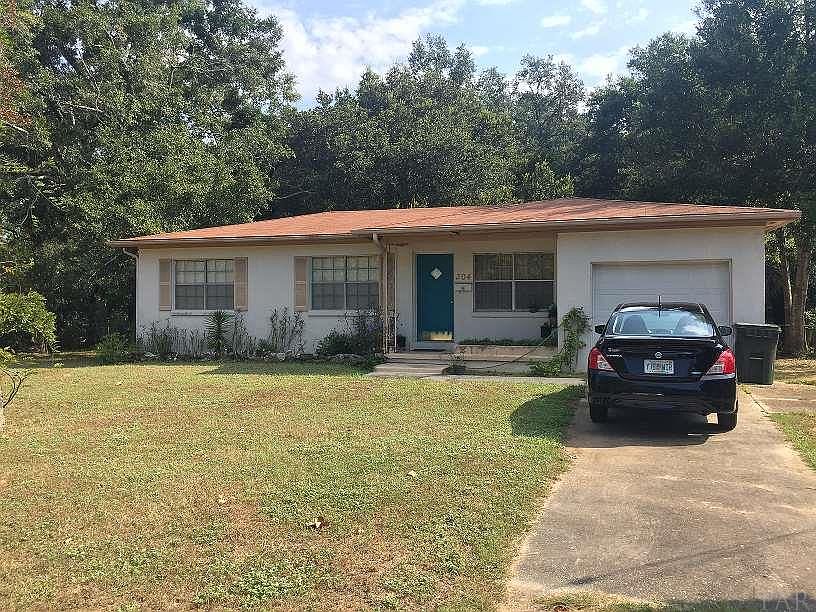 1st image of 304 Garfield Dr