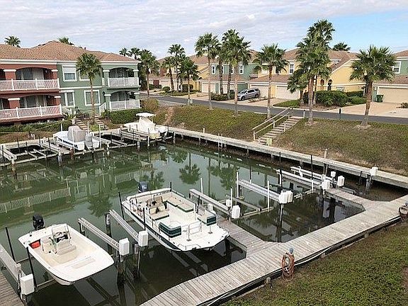 3rd image of 44 Harbor Town