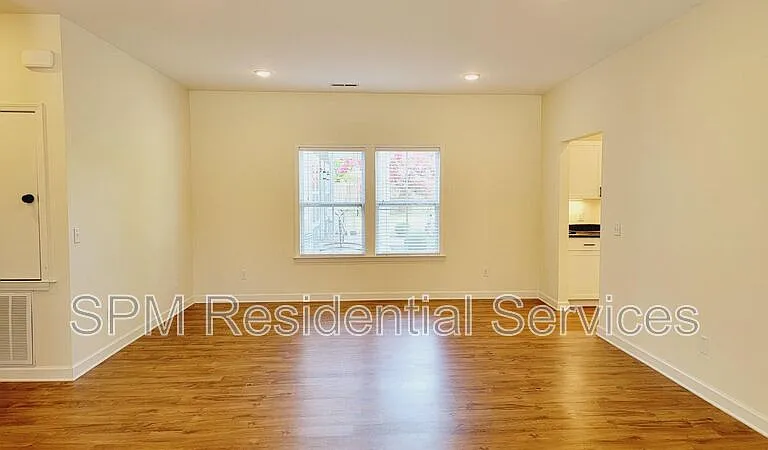 5012 Barefoot Dr — Photo 3