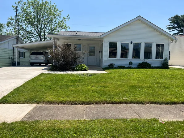 571 Ridgefield Rd, Newark, OH 43055