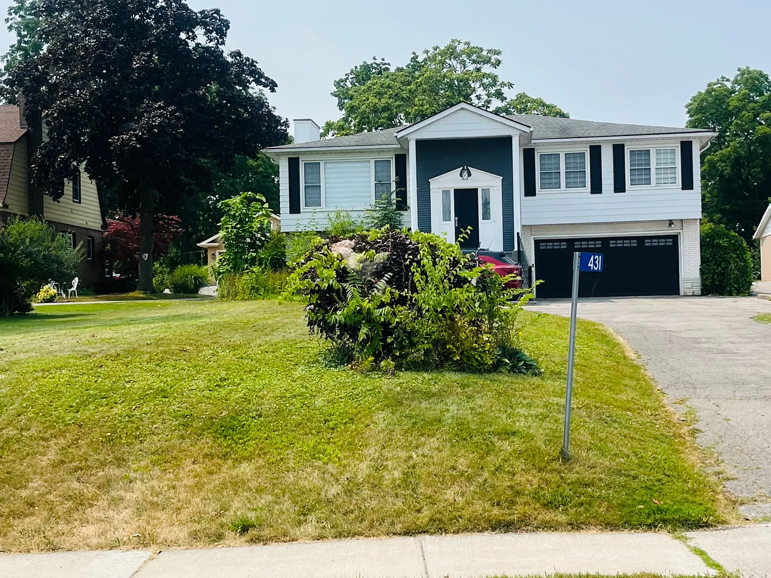 4 bed, $3,600 — Photo 1