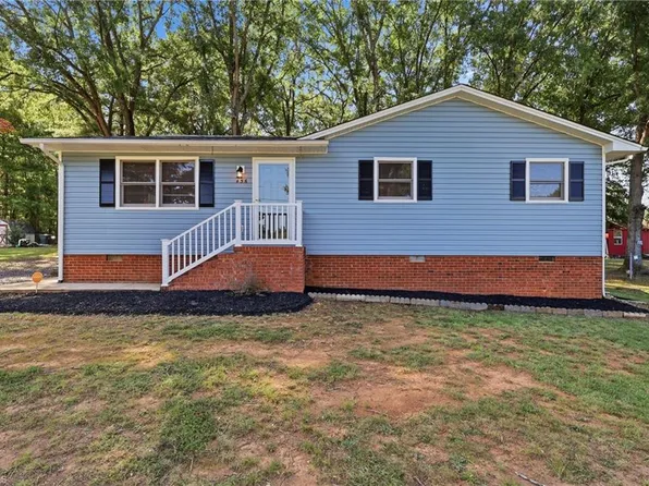 436 Elam Ave, Eden, NC 27288
