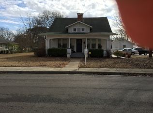 207 W Charlotte Ave, Scottsboro, AL 35768