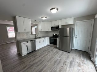 14 Laramee Grn W #14, Indian Orchard, MA 01151