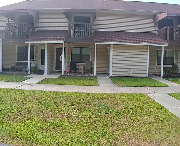 2 bed, 2.0 bath, 1064 sqft, $1,275 — Photo 1