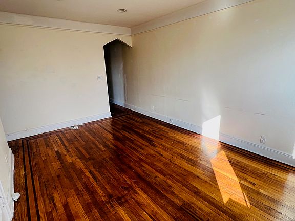 3rd image of 25-18 35th St #3