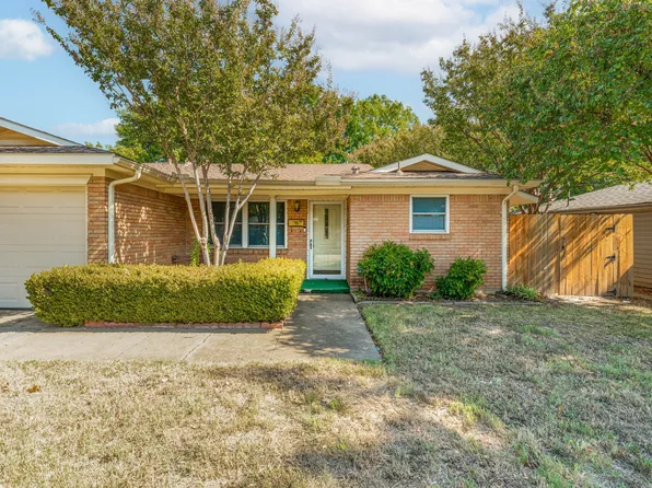 1020 Billie Ruth Ln, Hurst, TX 76053