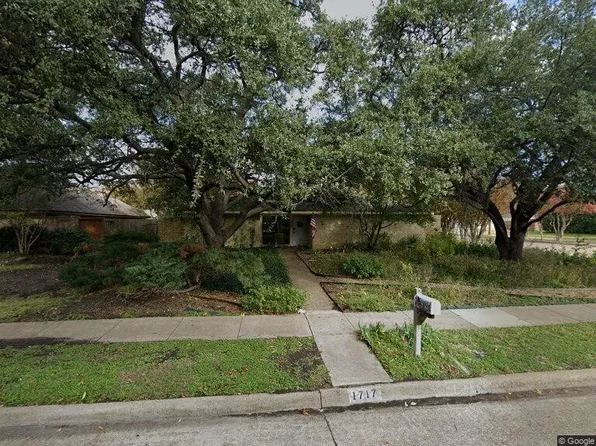 1717 Auburn Dr, Richardson, TX 75081