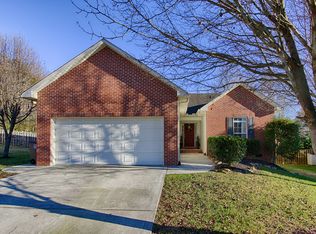 2436 Brierbrook Ln, Knoxville, TN 37921