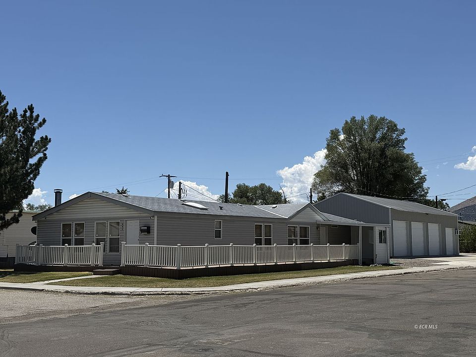 1st image of 602 4th St