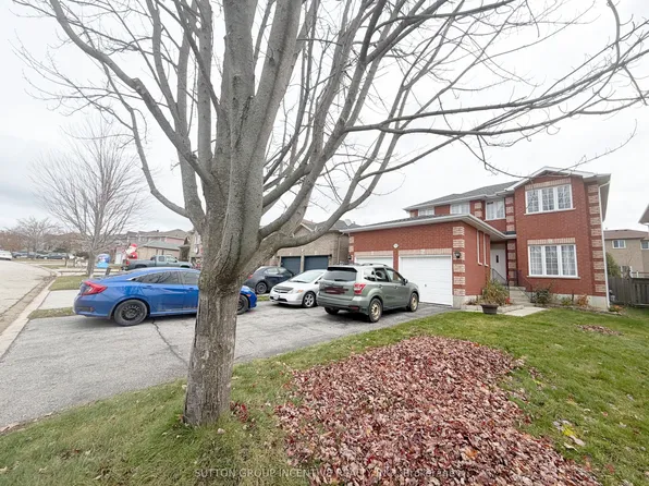 134 Raymond Cres, Barrie, ON L4N 0V7