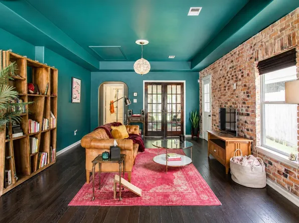 8647 Suburban Oaks Rd, Houston, TX 77093
