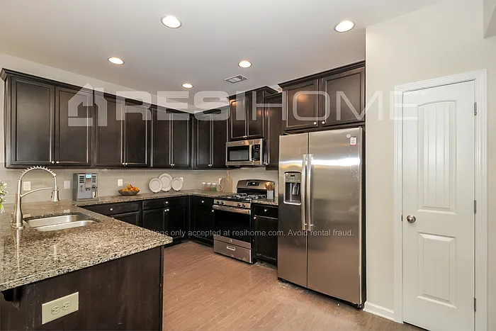 44 Preserve Dr — Photo 3