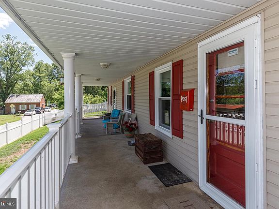 3rd image of 21304 W Liberty Rd