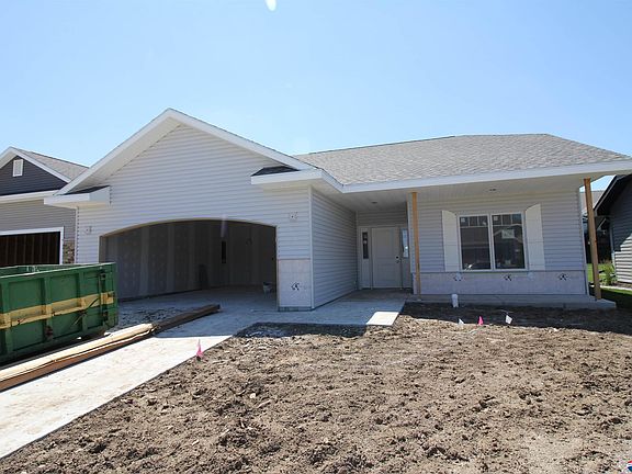 4th image of 8315 Village Meadows Dr