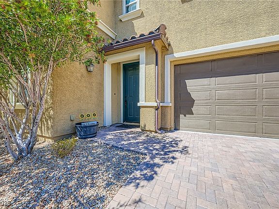 3rd image of 9632 Abbey Pond Ave