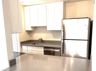 13317 100th Ave NE APT 2, Kirkland, WA 98034