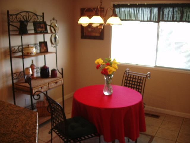 1st image of 184 W Orchard Way