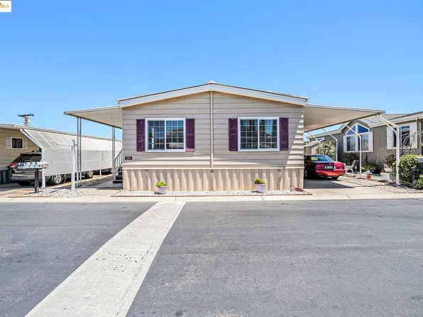 121 Zartop St, Oakley, CA 94561
