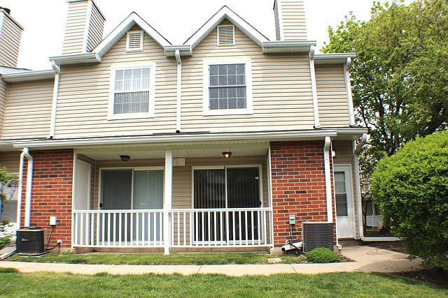 1st image of 1271 Wyndham Ln APT 101